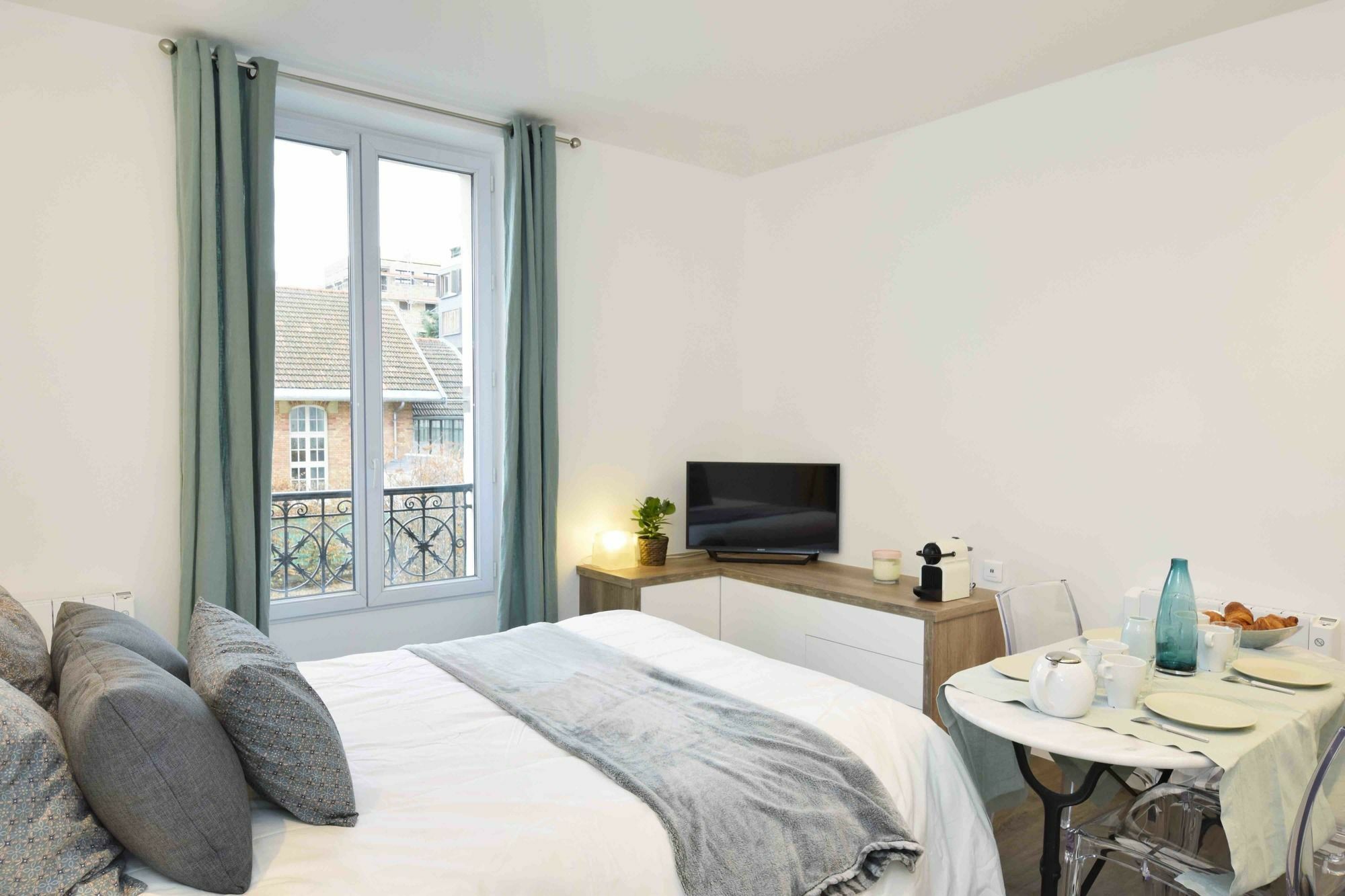Appart'Tourisme Lacordaire Tour Eiffel Paris Ngoại thất bức ảnh